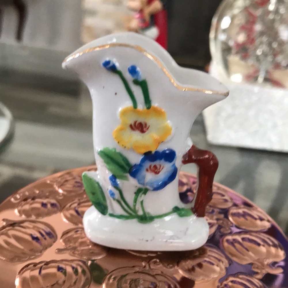 VINTAGE 1930’s 3in ANTIQUE VASE ONE OF A KIND HAND PAINTED GREAT COND!